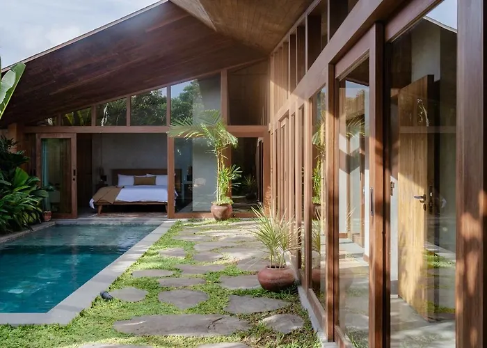 Masa Kini 3 Bedroom Family Friendly With Pool Walking Distance To Villa Uluwatu