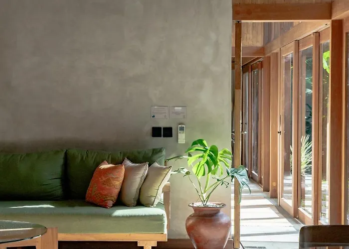 Masa Kini 3 Bedroom Family Friendly With Pool Walking Distance To * Uluwatu