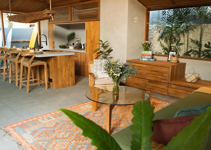 Masa Kini 3 Bedroom Family Friendly With Pool Walking Distance To Villa *