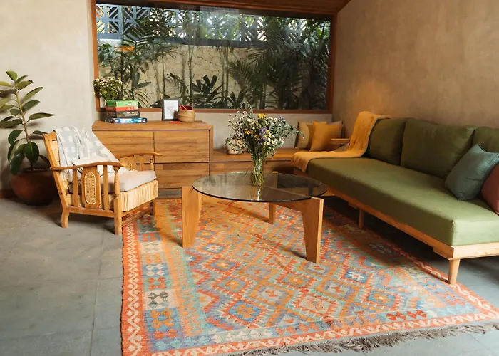 Masa Kini 3 Bedroom Family Friendly With Pool Walking Distance To Villa *